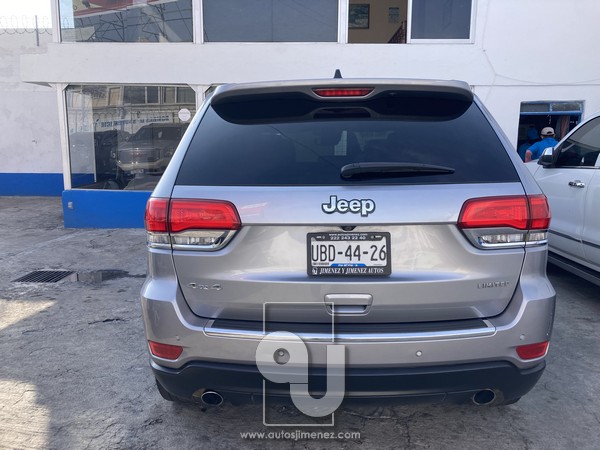Cherokee-Limited-Lujo-00005