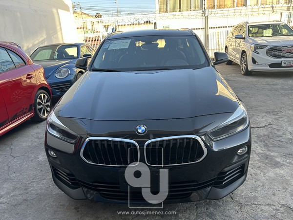 BMW-X2-00001-1